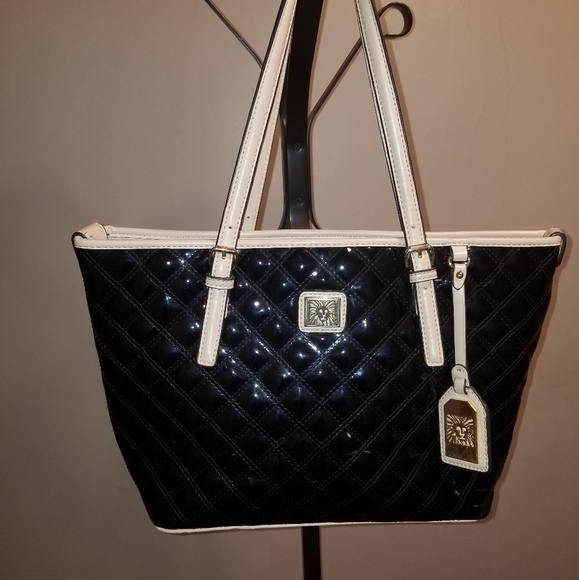 Anne Klein handbag - Picture 2 of 6